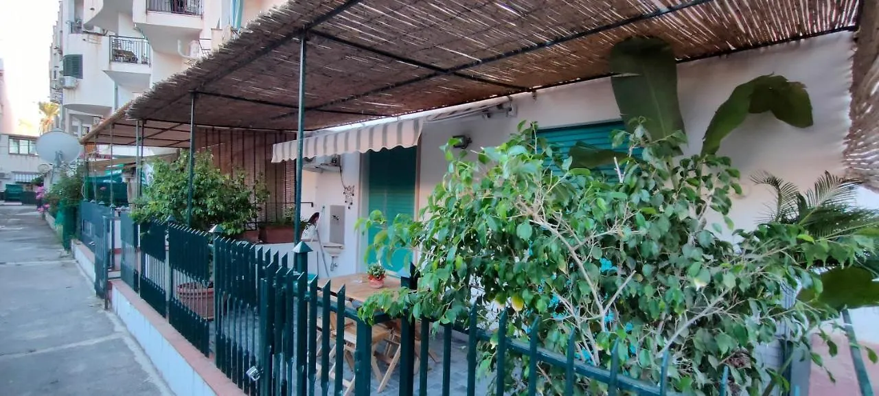 Villa L'isola di Fimi Isola delle Femmine 0*,  Italia